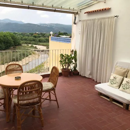 Acogedora Casa De Pueblo En - Alicante Alma Ferienhaus Beniarbeig